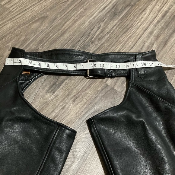 Milwaukee Black Classic Hip Pocket Leather Chaps S - Picture 5 of 7